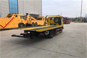 西岗非事故拖车